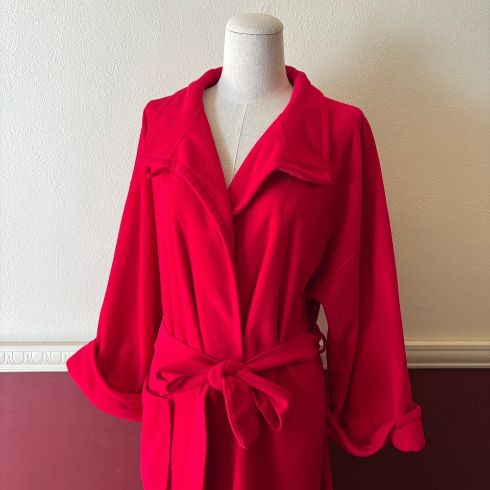 Vintage Vanity Fair Red Fleece Robe Long Belted Housecoat Made in USA 70s Funnel - Picture 4 of 13